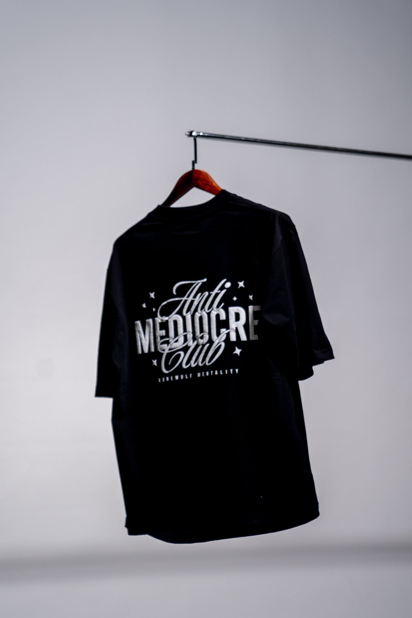 ANTI-MEDIOCRE CLUB OVERSIZED TEE BLACK