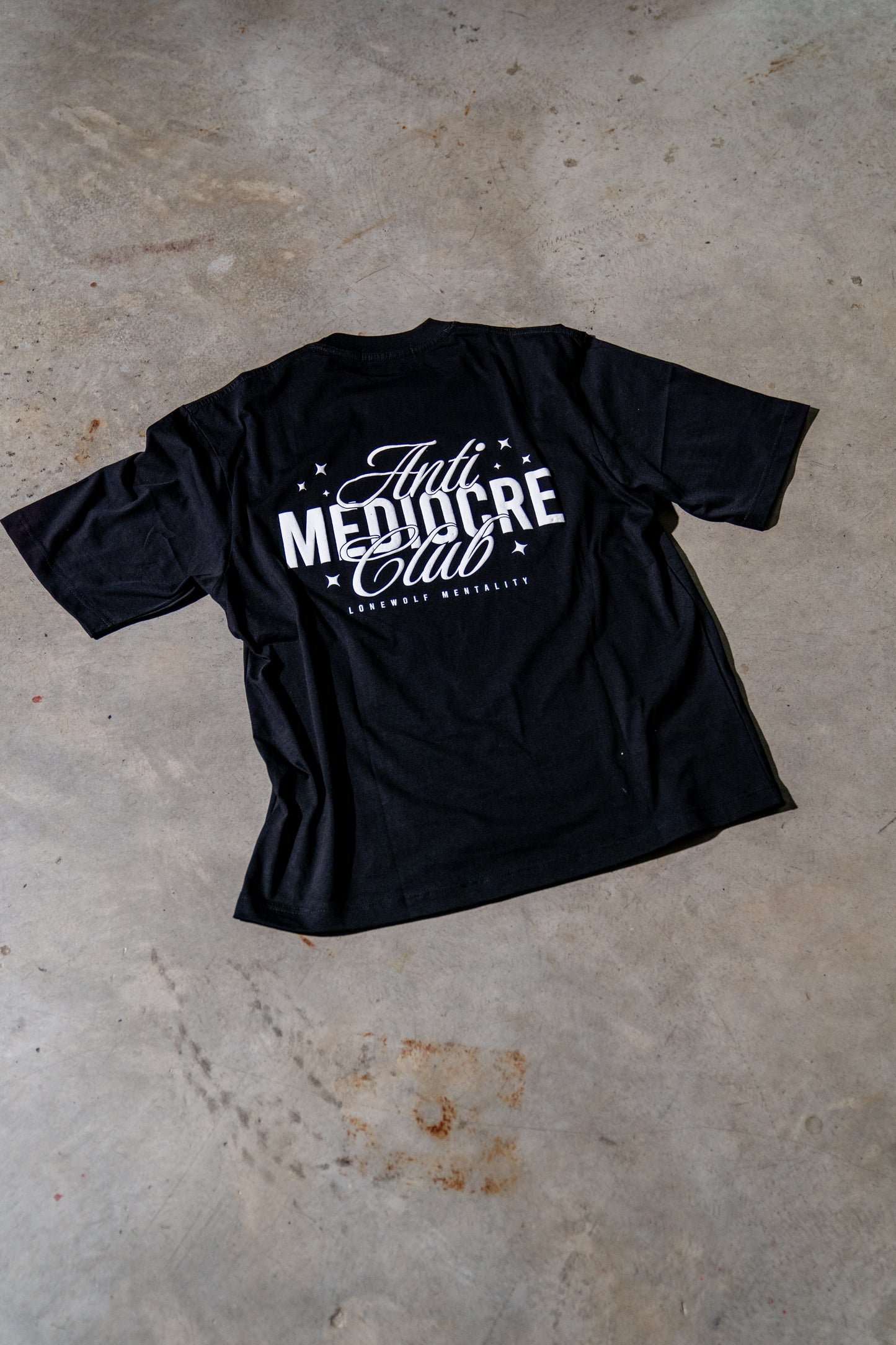ANTI-MEDIOCRE CLUB OVERSIZED TEE BLACK